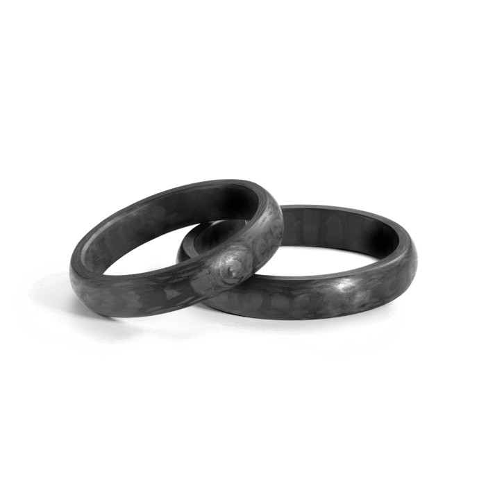 Esküvői karikagyűrűk: karbon, félkör, 4 mm