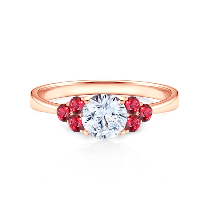 Fairytale eljegyzési gyűrű: rózsaarany fehér zafírral