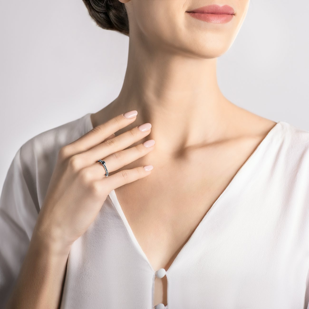 Share Your Love eljegyzési gyűrű: fehérarany fekete gyémánttal