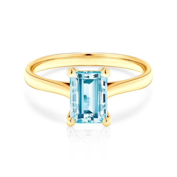 Eljegyzési gyűrű: sárga arany és akvamarin