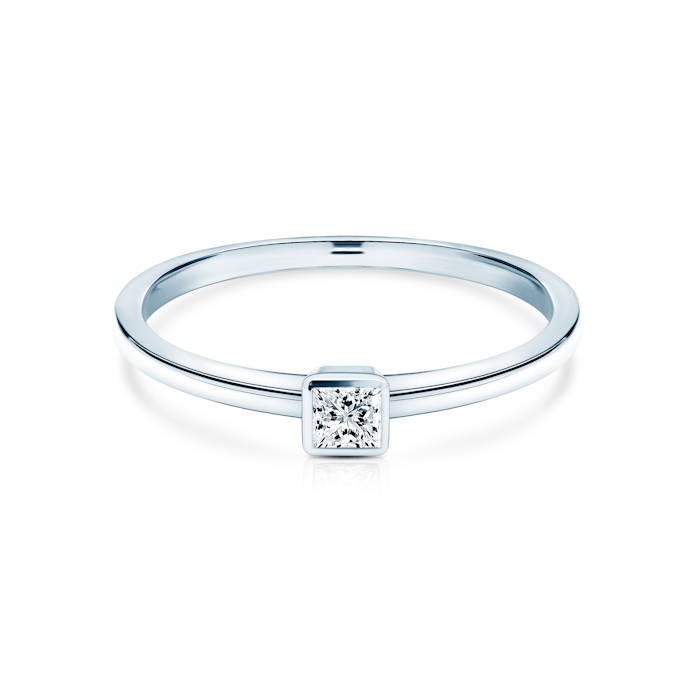 Pure eljegyzési gyűrű: fehér arany, hercegnő csiszolású gyémánt