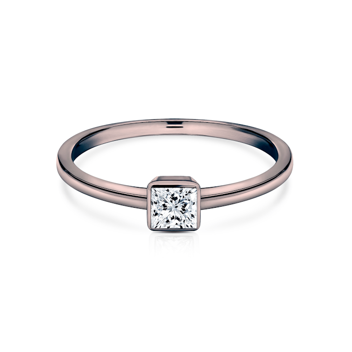 Pure eljegyzési gyűrű: fekete arany, hercegnő csiszolású gyémánt