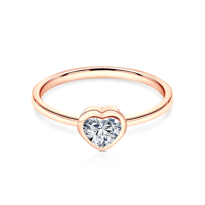 Pure eljegyzési gyűrű: rózsaarany, szívbe vágott gyémánt