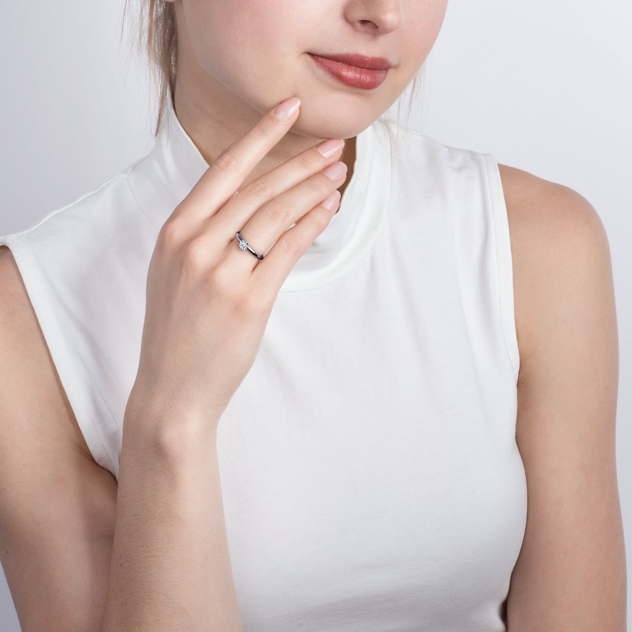 SAVICKI eljegyzési gyűrű: fehér arany, gyémánt