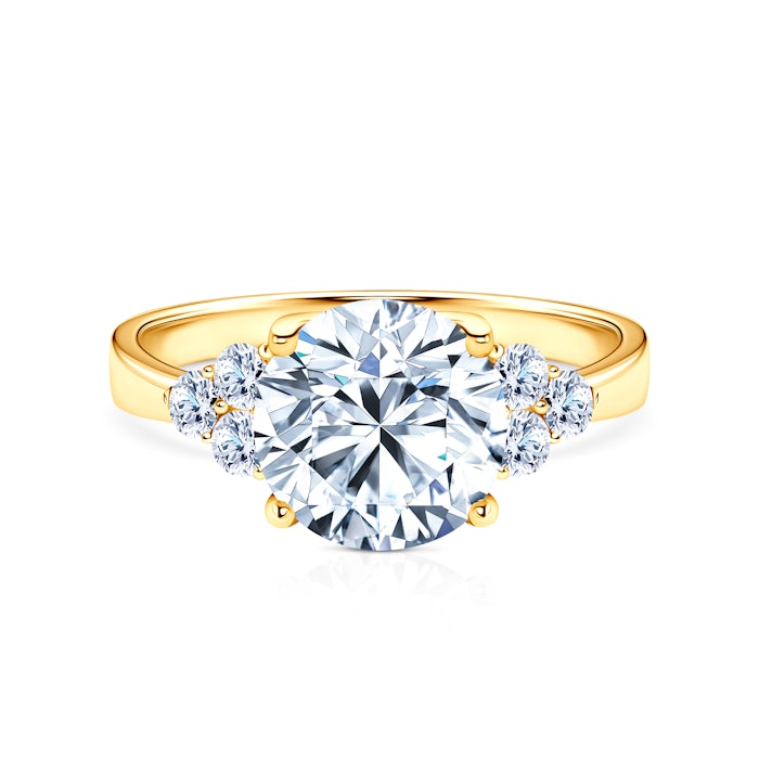 Mesebeli eljegyzési gyűrű: arany, gyémántok