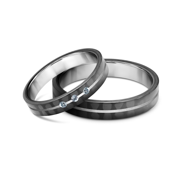 Весільні обручки: карбон, титан, плоскі, 4 мм