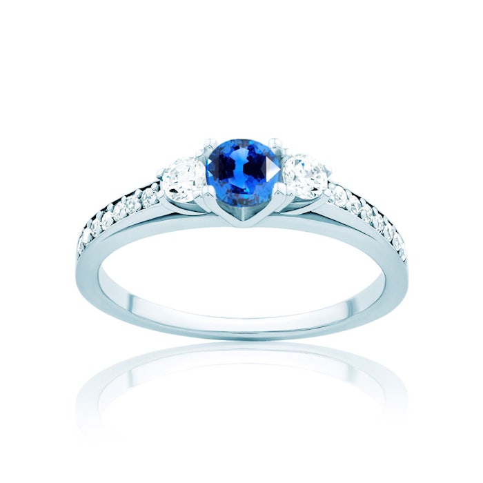 Heart of the Ocean gyűrű: fehér arany kék zafírral