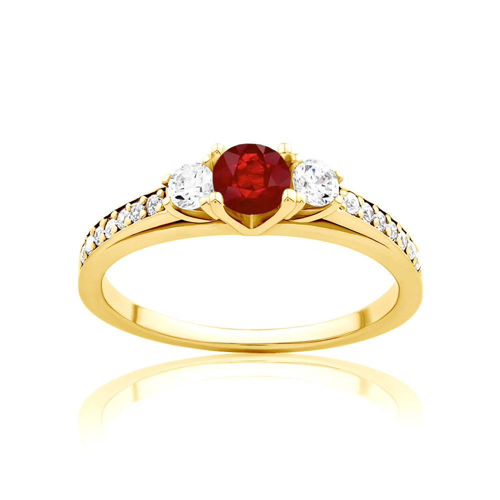 Red Passion Collection | Three-Stone Ring: gold, ruby