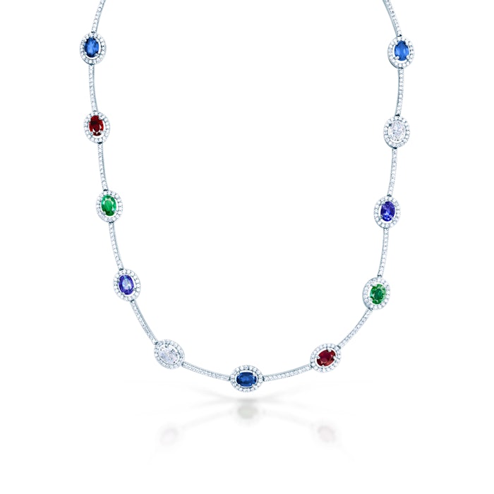 Swan Lake nyaklánc: fehérarany és gyémántok