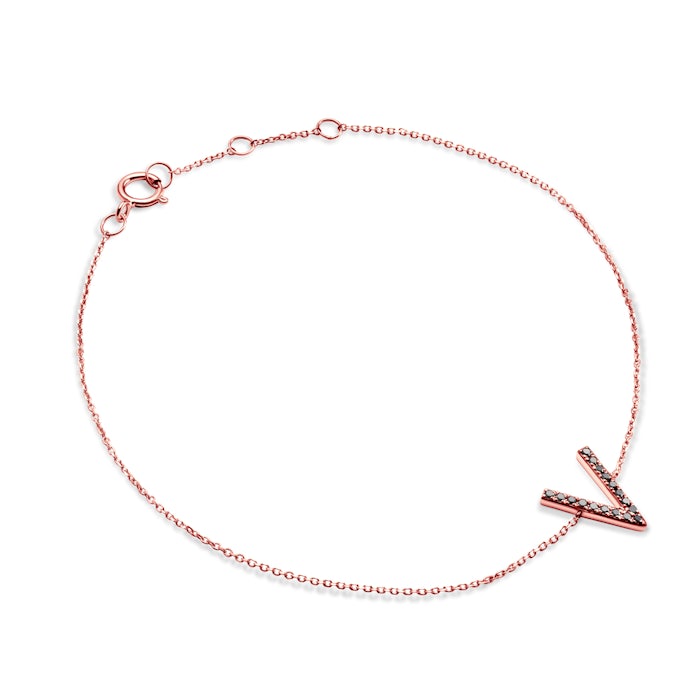 SAVICKI V betűs karkötő: rózsaarany fekete gyémántokkal