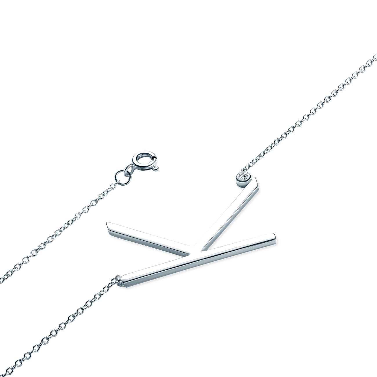 SAVICKI nyaklánc medállal - K betű: ezüst fehér zafírral