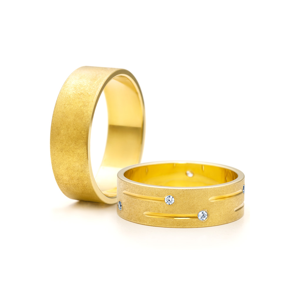 Сватбени халки: златни, плоски. 6 мм