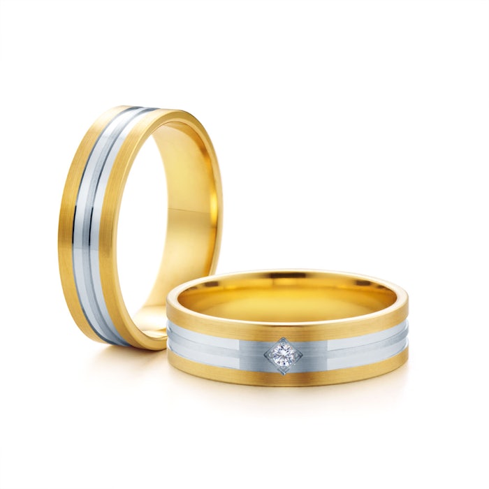 Esküvői karikagyűrűk: kétszínű arany, lapos, 5 mm